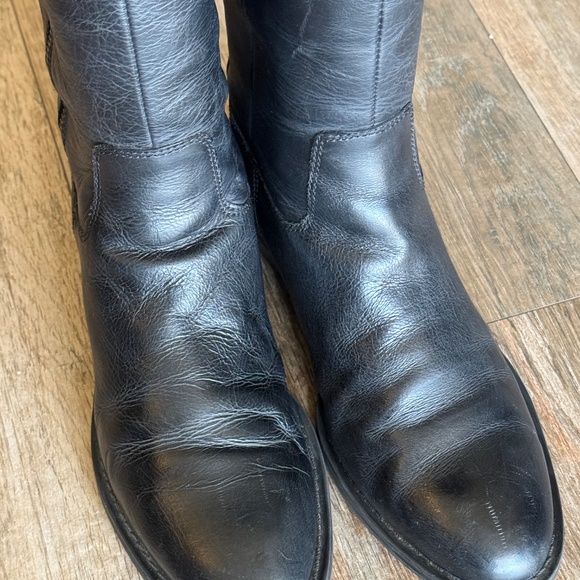 Black Leather Zippered Enzo Boots - Picture 3 of 8